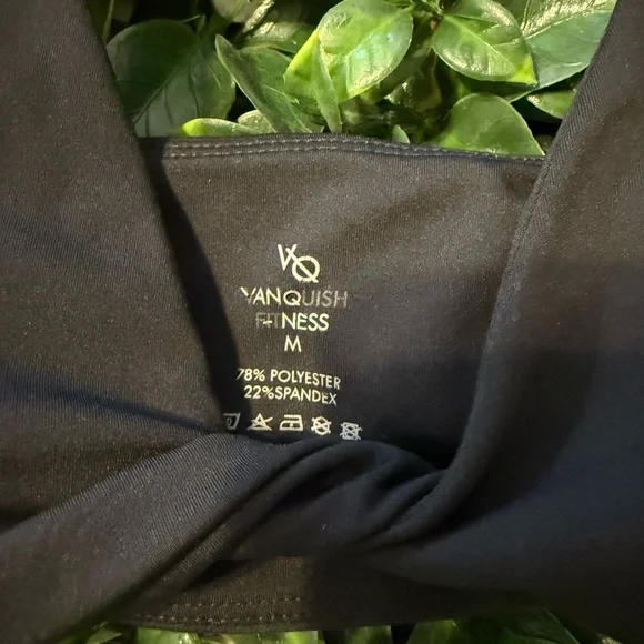 Vanquish Brand New Sports Women's Black Bra - Picture 2 of 4